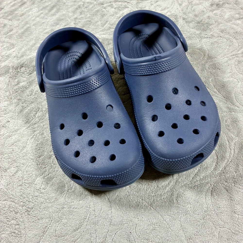 Crocs Classic Clogs Womens Size 9 Navy Blue Slip On Comfort Shoes